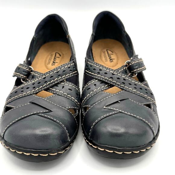 Clarks Bendables Ashland Spin Navy Leather Mary Jane Flats Size 5 like new - Picture 2 of 8